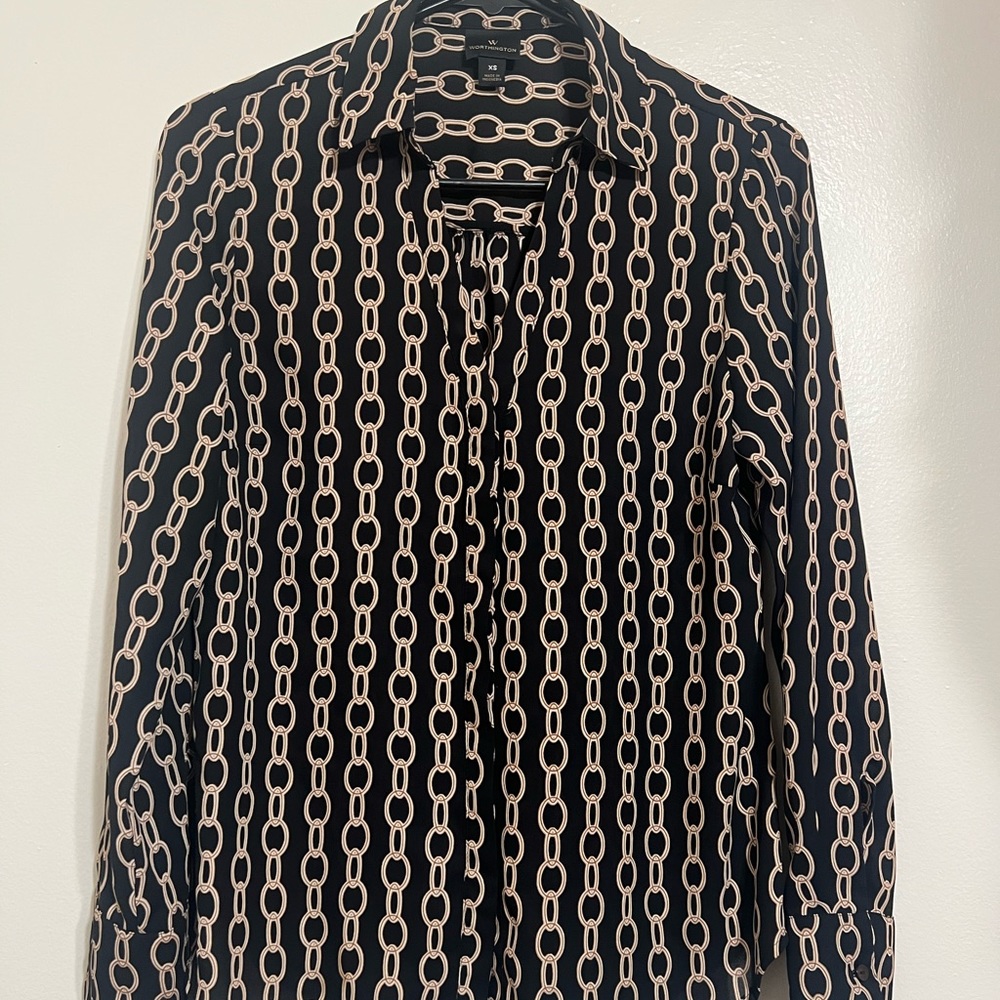 Long sleeve dress up shirt